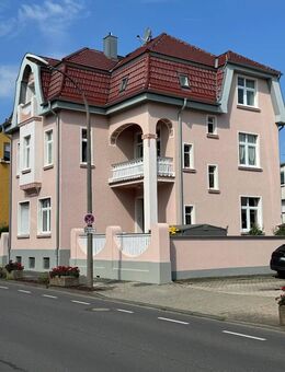 Stilvolles Haus mit drei Wohnungen - Rheinbach