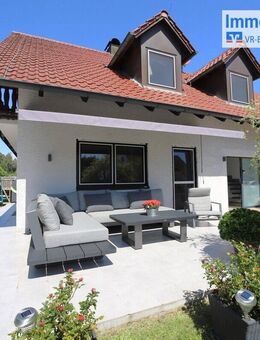 Charmantes Zweifamilienhaus - Ideal für eine große Familie oder Mehrgenerationen - Wendelstein