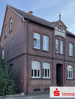 Charakteristisches Mehrfamilienhaus mit Potenzial - Herten
