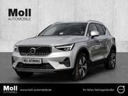 Volvo XC40, T4, Jahr 2022 - Aachen