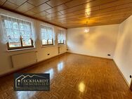 Solides 3 Familienhaus mit Garagen - Rotenburg (Fulda)