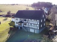 Großes Wohnhaus in herrlich-ruhiger Lage von Bad Berleburg-Elsoff - Bad Berleburg