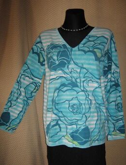 NEU * Romantik * Rosen * Blüten * Flower Power * Streifen * DESIGNER * Feinstrick * V- Ausschnitt * Pullover Gr. 44- 46/ L * aqua- türkis * - Riedlingen