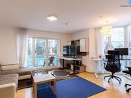 Helle 2 Zimmer Wohnung mit Balkon und Aussicht ins Grüne - München