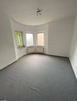 [RESERVIERT] *NEU* RENOVIERTE 4 Zimmer Wohnung im 1.OG mit Balkon - Hagen (Stadt der FernUniversität)