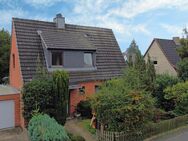 Kompaktes Einfamilienhaus mit Garten und Garage - Lübeck