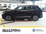 VW Tiguan, 1.5 TSI MOVE R, Jahr 2023 - Neu Ulm