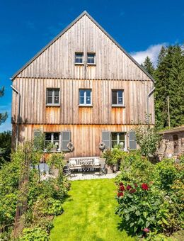 Luxuriöse Oase mit historischem Charme in Muldenhammer: Eleganz trifft Moderne am Wald - Muldenhammer