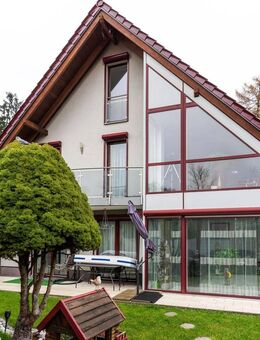 Architektur trifft Lebensqualität - modernes Familienparadies mit Garten, Gästehaus & Stil - Berlin