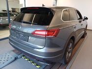 VW Touareg, 3.0 TDI R-Line Vollled, Jahr 2021 - Wackersdorf