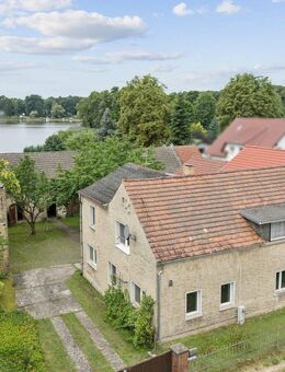 Historischer Vierseitenhof mit Wasserzugang und Steg - Groß Köris