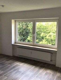 VIEL PLATZ - VIEL LICHT - Toll aufgeteilte Wohnung mit Tageslichtbad und Loggia - 2. Obergeschoss - Clausthal-Zellerfeld