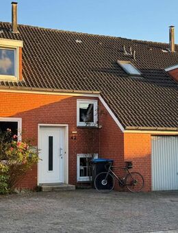 Gepflegtes Reihenhaus in günstiger Wohnlage in Leer-Heisfelde - Leer (Ostfriesland)