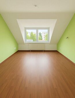 Schöne, zentrale 2- Zimmerwohnung mit Einbauküche zu vermieten - Krefeld