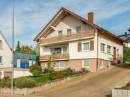 Familien aufgepasst! 1 bis 2-Familienhaus mit schönem Grundstück, Balkon, Loggia und Doppelgarage - Grafenberg