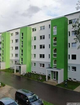 A4RES - Raus aus der Stadt - rein ins Inselglück: 3-Raum-Wohnung mit Balkon und Fahrstuhl - Greifswald