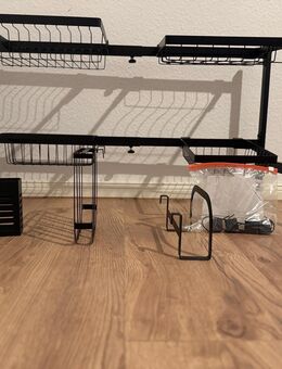 Aufbewahrungsständer mit Körbenz - Berlin Lichtenberg