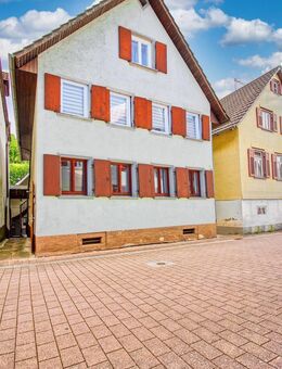 Zwei auf einen Streich - Altstadthaus und charmantes Ferienhaus am Bachlauf - Oppenau
