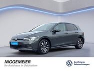 VW Golf, 1.5 TSI VIII Life, Jahr 2023 - Salzkotten