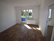 2-Raum-Wohnung renoviert mit neuem Bad und Balkon - Ebersbach-Neugersdorf