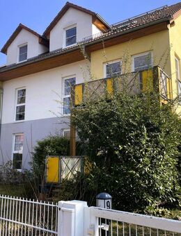 Vermietete Helle 2-Zimmer Wohnung in Top Lage von Birkenwerder mit Balkon und Zugang zum Garten - Birkenwerder