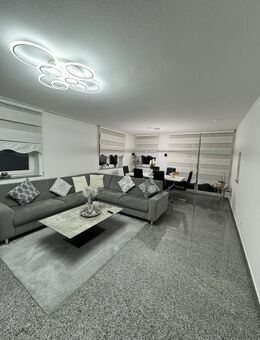 Moderne Maisonettewohnung (BJ 2005) – Lichtdurchflutet & Großzügig! - Günzburg