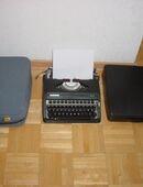 Schreibmaschine Silver Portable Typ Writer Reed SR 20 mit Tasche in 70378