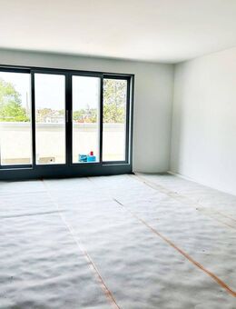NEON 2.0m - PENTHOUSE-TRAUM - Nauen