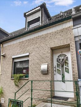 Modernisiertes Reihenhaus mit großzügigem Nutzraum und tollem Garten in Bremen-Oslebshausen - Bremen