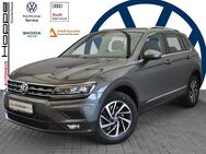 VW Tiguan, 2.0 TSI, Jahr 2018 - Ganderkesee