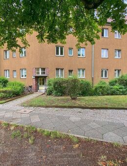 Lichtdurchflutet & gut geschnitten: 2-Zimmer-Wohnung als Kapitalanlage in Berlin-Spandau - Berlin