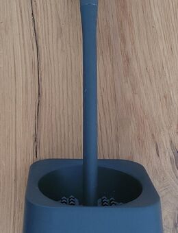 WC-Bürste aus Silikon. NEU - Völklingen Zentrum