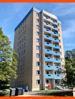 2-Raum-Wohnung mit Einbauküche, Aufzug, Balkon, ebenerdige Dusche - Gera