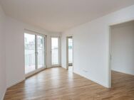 Wohnung mit Weitblick: Bodentiefe Fenster, großer Balkon, Gäste-WC, Fahrstuhl - Magdeburg