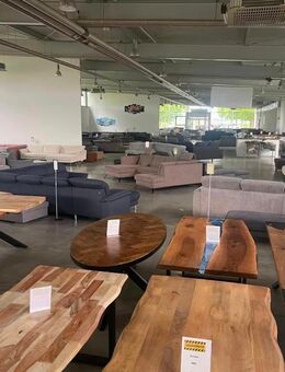 Lagerverkauf Outlet Sofa Couch Esstisch Stühle Sessel - Gommersheim