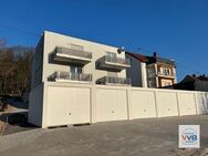 Hochmoderne Eigentumswohnung mit Garage, Balkon und Blick ins Grüne in Schwalbach-Elm - Schwalbach