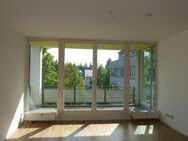 Helle Familienwohnung mit großem Balkon! - Berlin