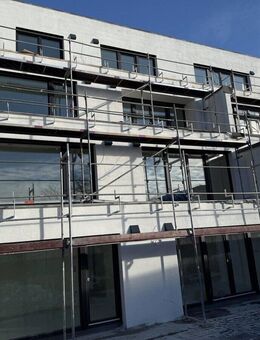 Ihr neues Zuhause mit Garten - moderne 4-Zimmer-Wohnung im Effizienzhaus 40 - Feucht