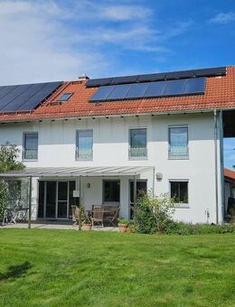 Neuwertiges Niedrigenergiehaus (KfW40) in ruhiger, sonniger Lage inmitten der Natur - Nähe Obing - Kienberg