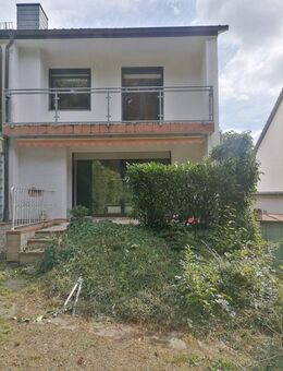 DHH mit Garage in Vorzugslage von Troisdorf-Spich - Troisdorf