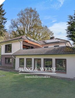 Mehrgenerationshaus mit Einliegerwohnung, Doppelgarage & Traumgarten in Welle - Welle