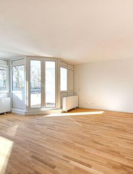 Investment im Grünen mit guter City-Anbindung: Sanierte 2-Zimmer-Wohnung in Mariendorf - VERMIETET - Berlin