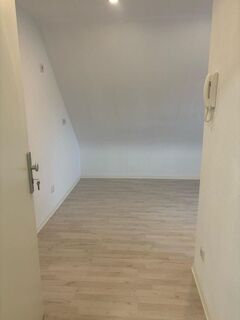 + + + SANIERTE 1 ZKB WOHNUNG DG FURPACH + + +