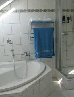 Gemütliche DG-Wohnung mit Balkon in Nähe Barmen City und Bahnhof - Wuppertal
