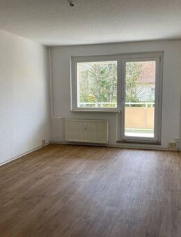 2-Raum-Wohnung mit Balkon - einfach zum Wohlfühlen! - Oschersleben (Bode)