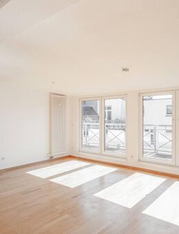 Sonniges Dachgeschoss am Helmholtzkiez - Berlin