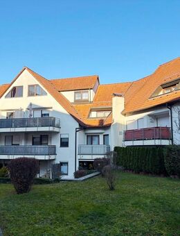 Wunderschöne 3,5-Zimmer-Galerie-Wohnung mit Dachterrasse, EBK und 2 TG-Stellplätzen in Plattenhardt - Filderstadt