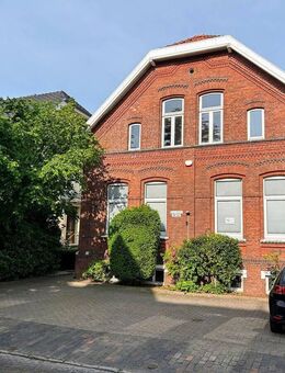 Praxis-/Bürofläche - Stadtvilla im Zentrum von Leer - Erstbezug nach Modernisierung. 4-6 Parkplätze - Leer (Ostfriesland)