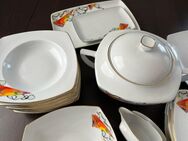Porzellan Geschirrset Goldmotiv 38 Teile - Wartenberg (Bayern)