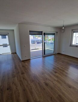 Neuwertige 4-Raum-Wohnung mit gehobener Innenausstattung in Nagold im Neubaugebiet Riedbrunnenn - Nagold